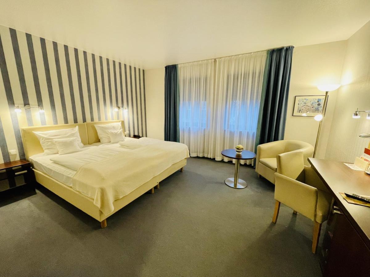 Schloss Hotel Herborn Herborn  Esterno foto