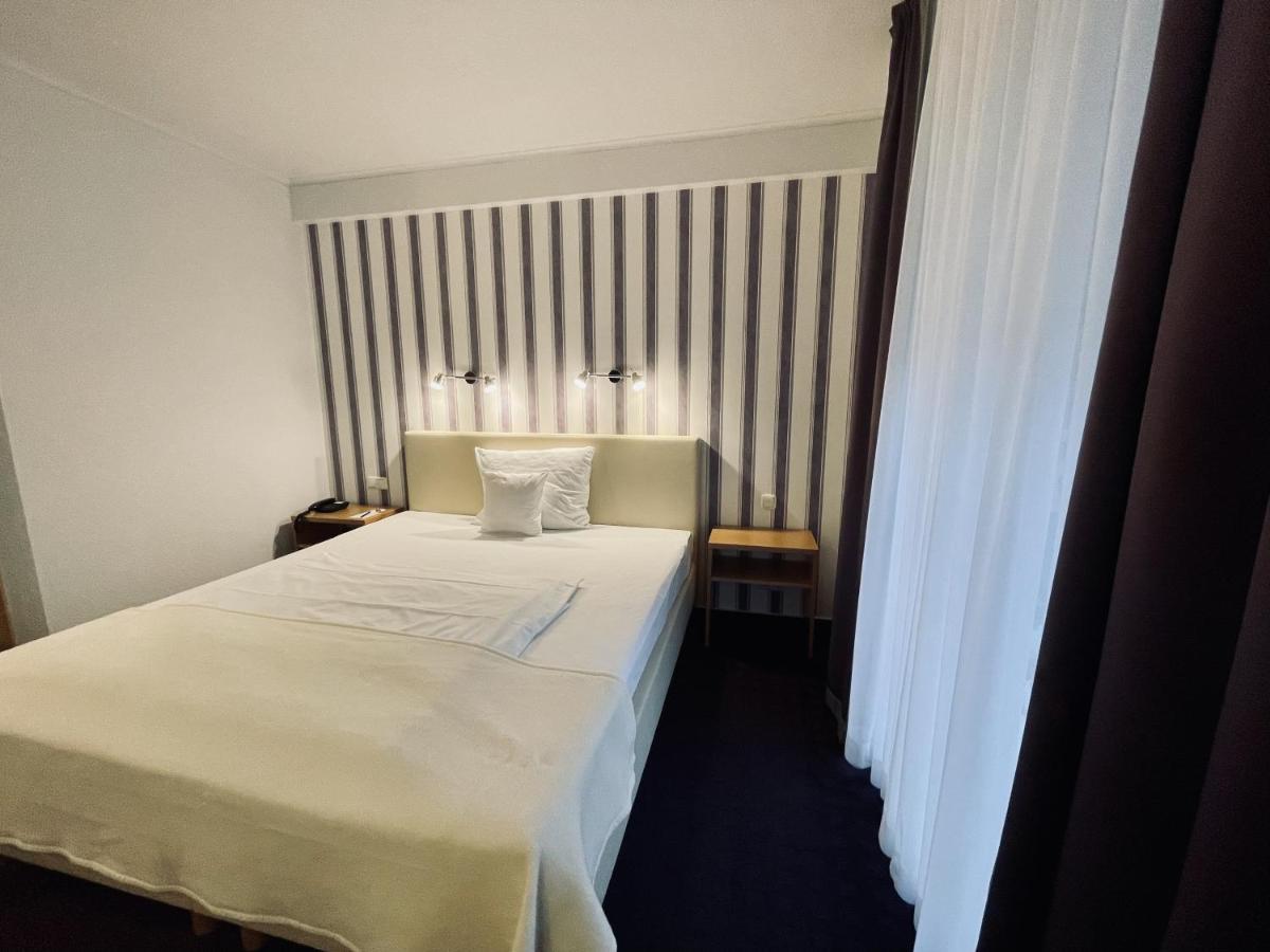 Schloss Hotel Herborn Herborn  Esterno foto